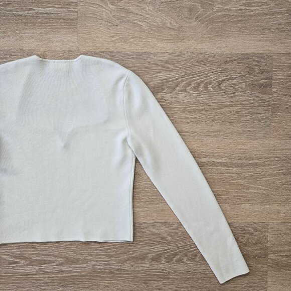 Abercrombie & Fitch Sweetheart Slim Semi Cropped Sweater White Size Small - Picture 16 of 16